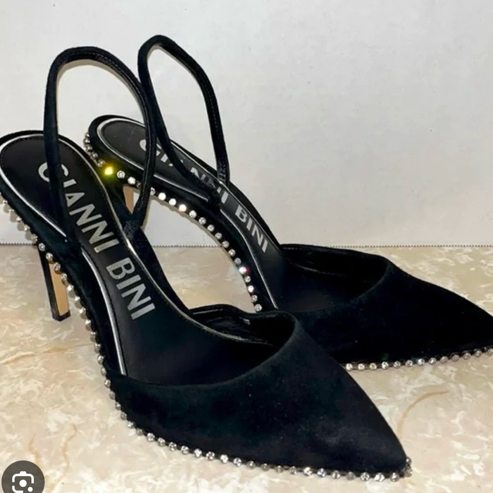 Gianni Bini Black Slingback Heels